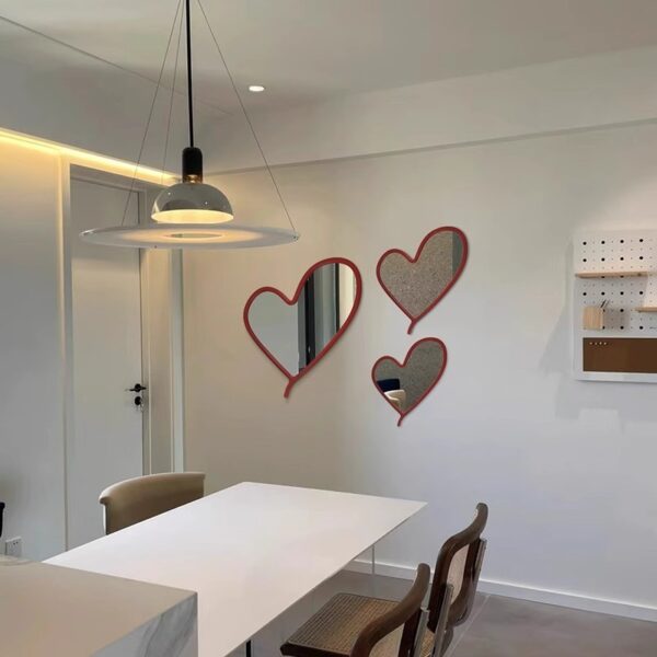 Heart-Shaped Anti-Fog Decorative Mirror - Image 2
